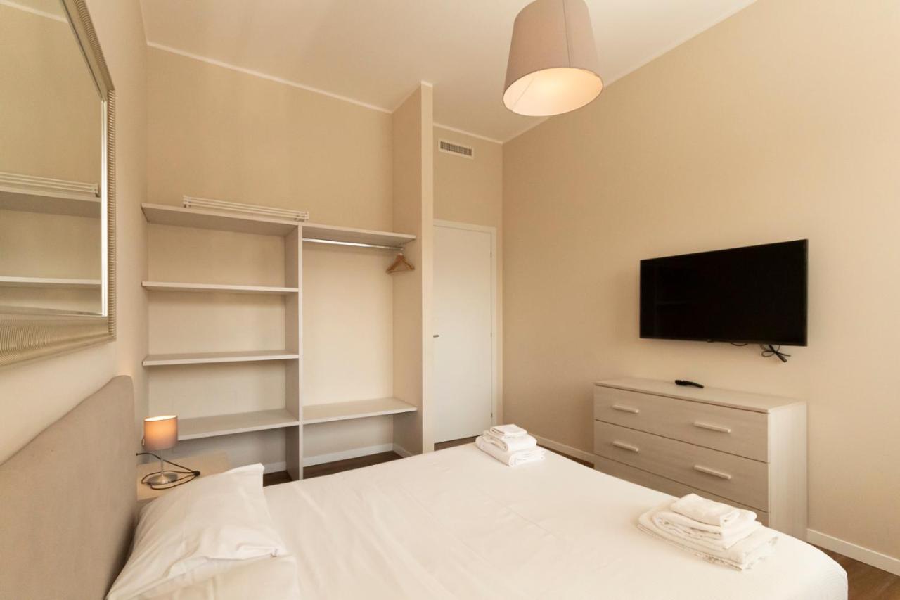 Via Torino Apartment 2 Milan Bagian luar foto